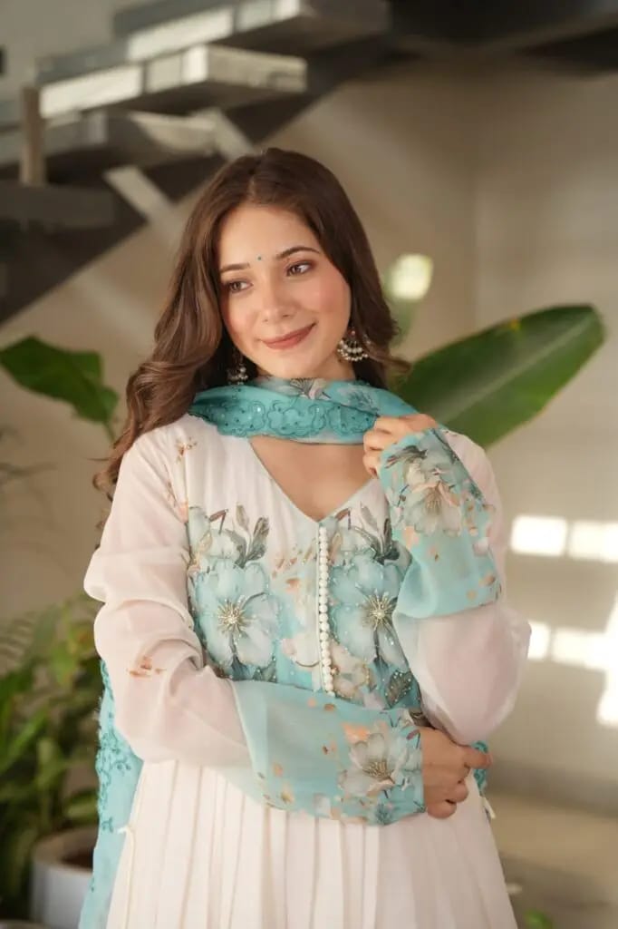 Premium Indian Georgette Three Piece Set – Digital Print, Gota Karchupi & Stone Work - Image 3